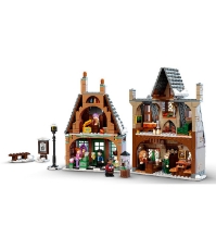 Imagine Lego Harry Potter Vizita in satul Hogsmeade 76388