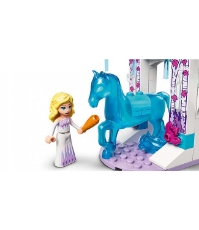 Imagine Lego Disney Princess Elsa si grajdul de gheata a lui Nokk 43209