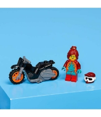 Imagine Lego City motocicleta de cascadorie pentru Pompieri 60311