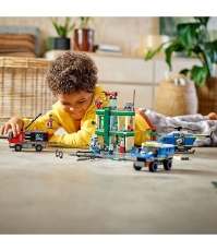 Imagine Lego City Politia in urmarire la Banca 60317
