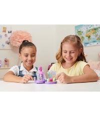 Imagine Hatchimals set de joaca Aventura Familiei