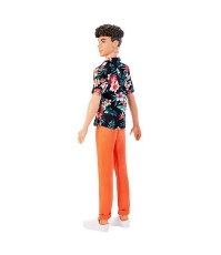 Imagine Papusa baiat Fashionistas cu camasa cu imprimeu topical